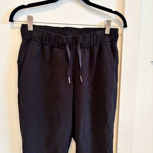 Lululemon Womens Cropped Pant Black Size 4 Drawstring Elastic Waist Pockets - Picture 3 of 16